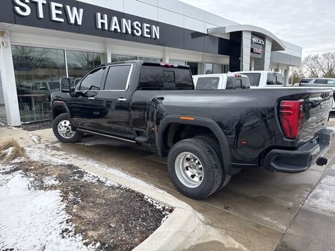 Certified 2025 GMC Sierra 3500 Denali Ultimate image 3