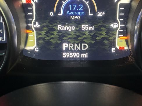 Used 2021 Jeep Wrangler Unlimited Sahara image 22