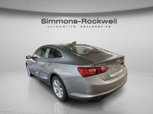 Used 2024 Chevrolet Malibu LT image 7