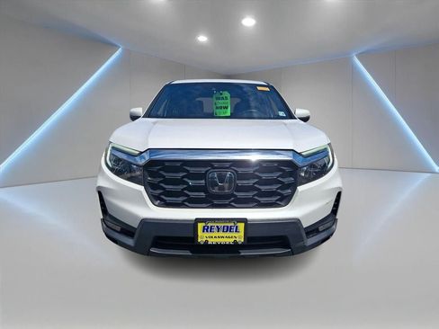 Used 2023 Honda Passport EX-L image 2