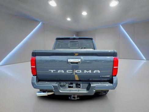 Certified 2026 Toyota Tacoma Limited AWD/4WD image 25