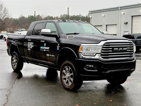 Used 2022 RAM 3500 Limited image 8