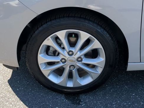 Used 2021 Chevrolet Spark LT image 12