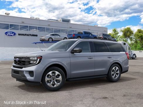 New 2027 Ford Expedition Active RWD image 2