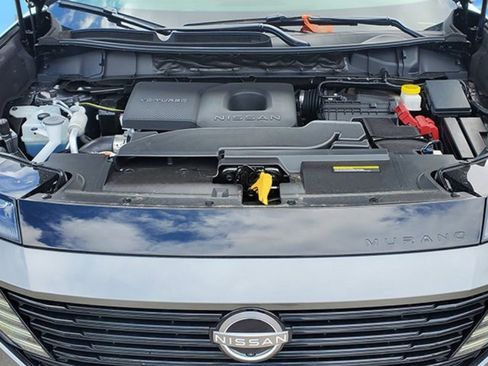 New 2025 Nissan Murano SL image 10