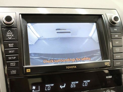Used 2012 Toyota Sequoia Platinum AWD/4WD image 64
