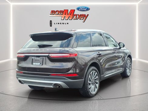 Used 2023 Lincoln Corsair Reserve w/ Equipment Group 202A AWD/4WD image 4