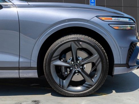New 2026 Genesis GV70 2.5T Sport Prestige AWD/4WD image 5
