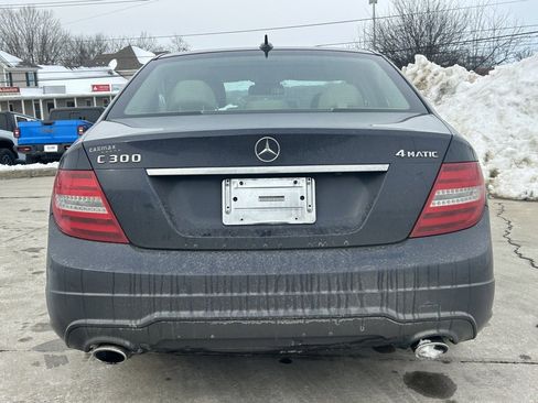 Used 2014 Mercedes-Benz C 300 4MATIC Sedan image 7