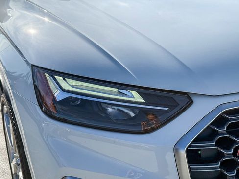 Used 2022 Audi SQ5 Premium w/ Convenience Package image 9