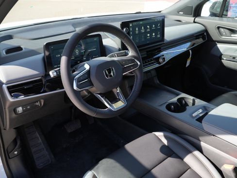 New 2026 Honda Prologue Touring image 15