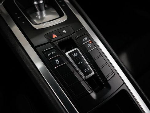 Used 2014 Porsche 911 Carrera RWD image 14