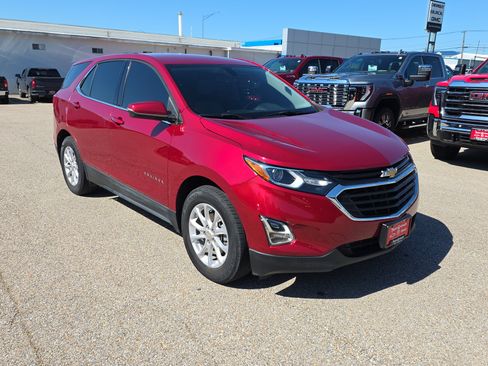 Certified 2019 Chevrolet Equinox LT FWD image 2