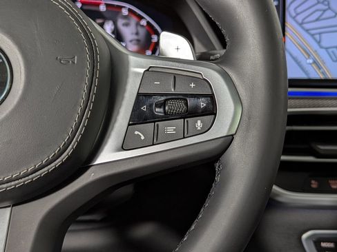 Certified 2023 BMW X6 M50i w/ Executive Package image 36