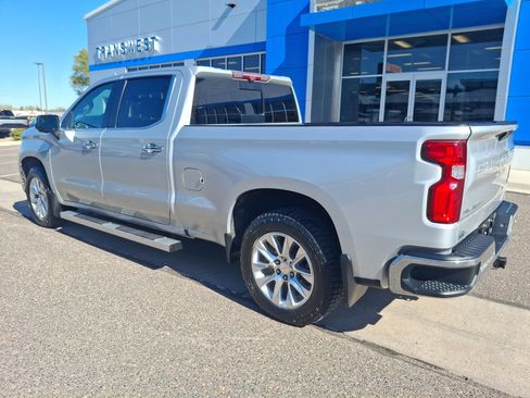 Used 2020 Chevrolet Silverado 1500 LTZ w/ LTZ Premium Package AWD/4WD image 3