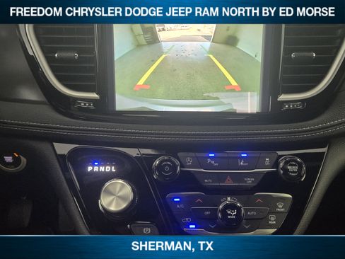 New 2026 Chrysler Pacifica Select w/ S Appearance Package image 12