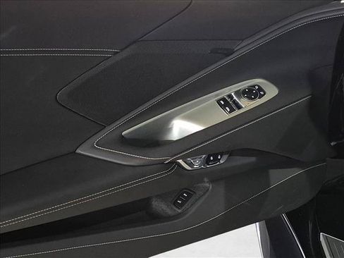 Used 2024 Chevrolet Corvette Z06 RWD image 10