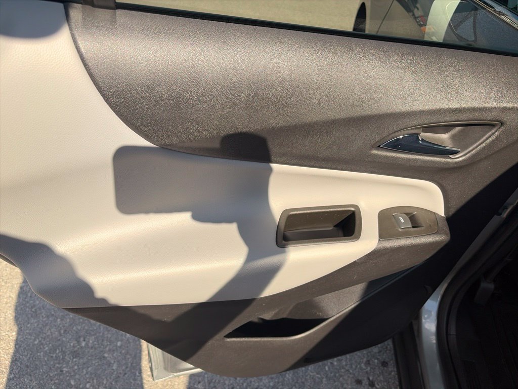 Used 2023 Chevrolet Equinox LT AWD/4WD image 12