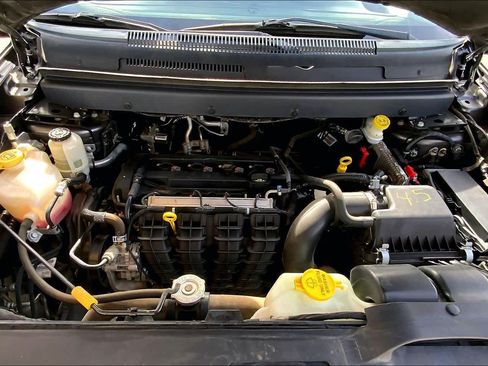 Used 2016 Dodge Journey SE w/ Flexible Seating Group image 30