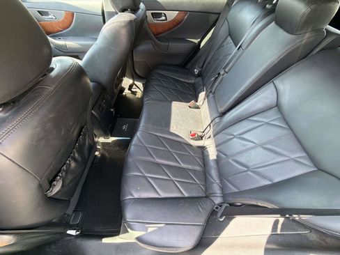 Used 2015 INFINITI QX70 AWD w/ Premium Package image 6