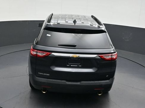 Used 2021 Chevrolet Traverse LT FWD image 20