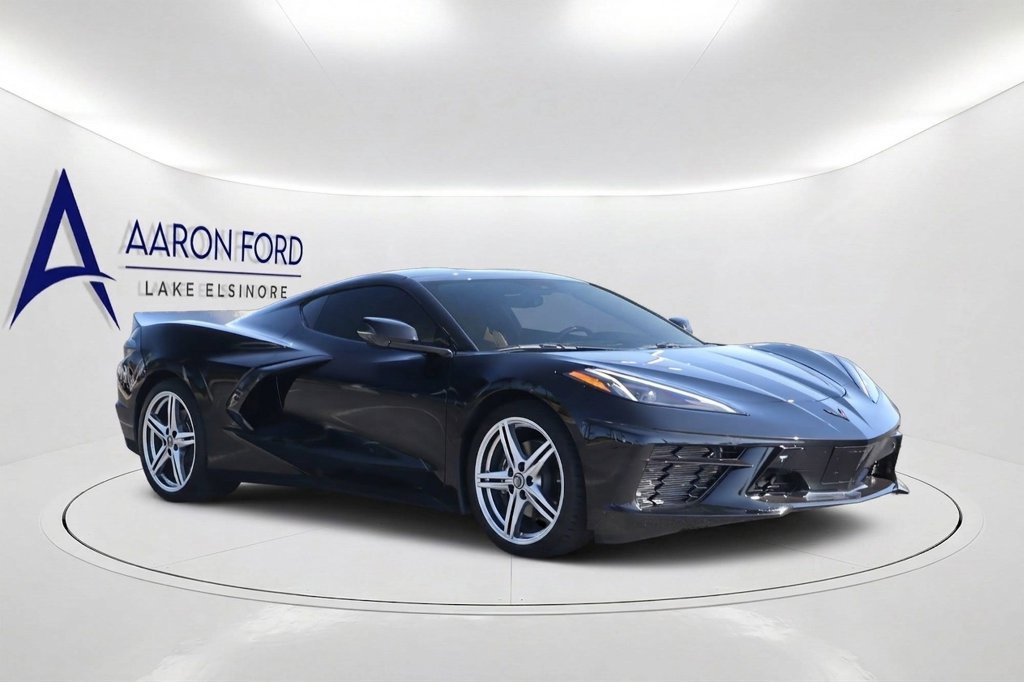 Used 2026 Chevrolet Corvette Stingray Preferred Cpe w/ 2LT RWD image 3