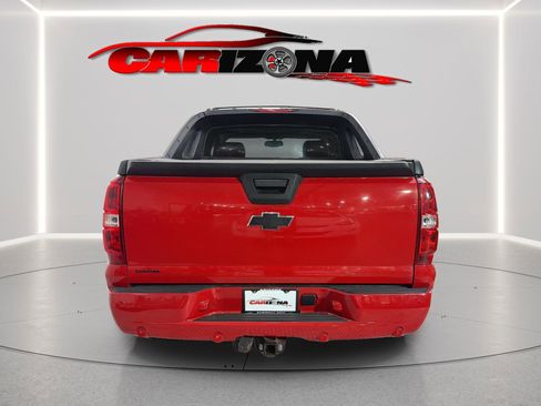 Used 2011 Chevrolet Avalanche LT w/ Luxury Package AWD/4WD image 9