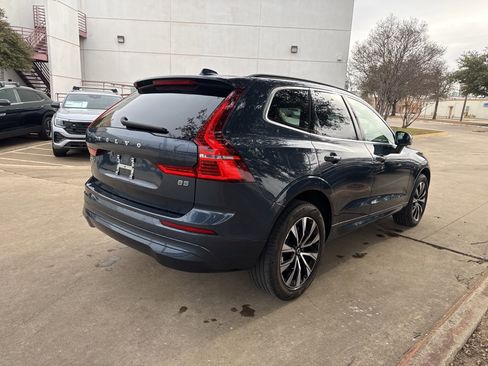 Certified 2023 Volvo XC60 B5 Core w/ Climate Package image 5