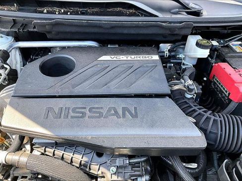 Used 2023 Nissan Rogue SV AWD/4WD image 28
