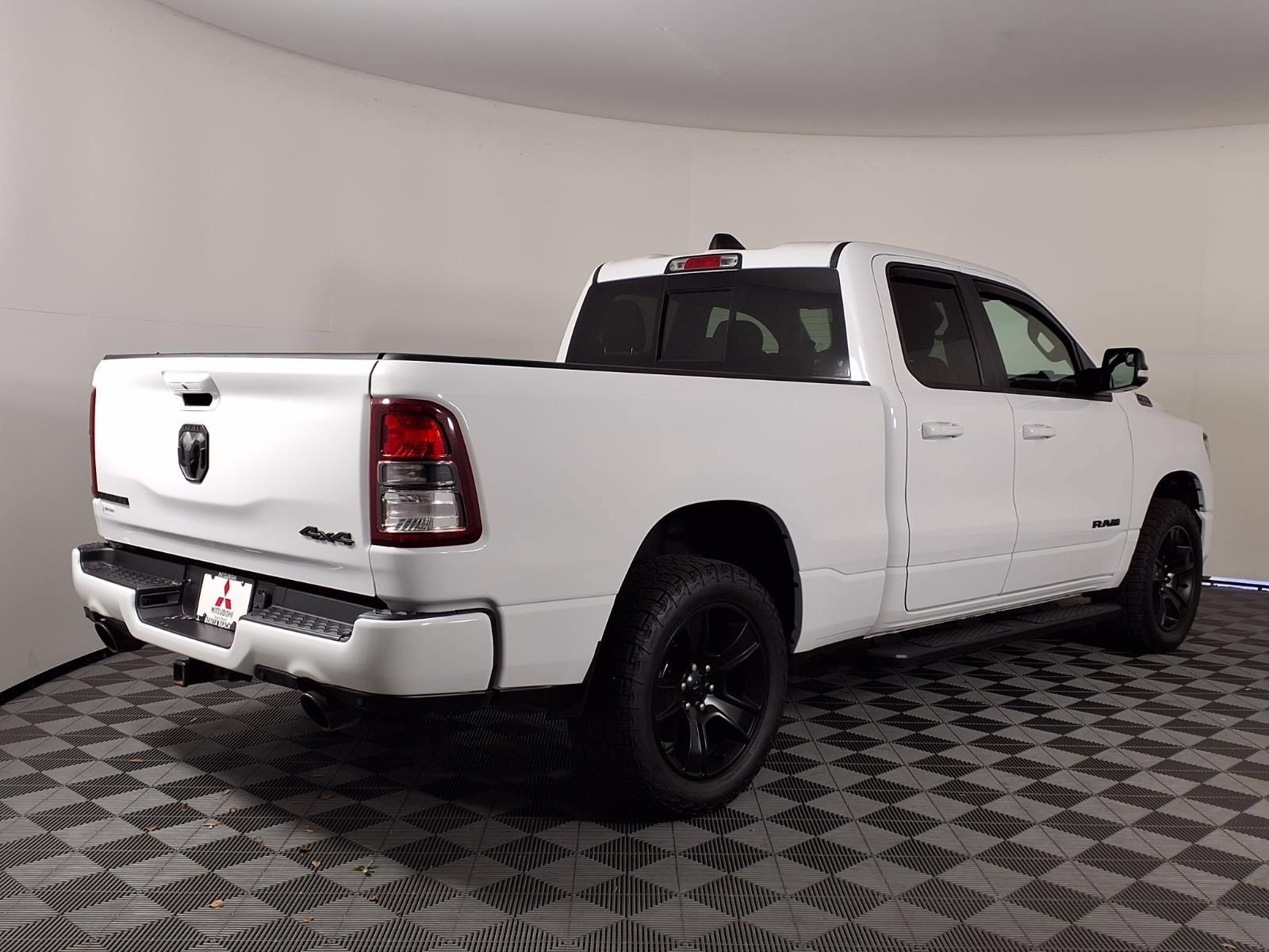 Used 2022 RAM 1500 Big Horn AWD/4WD image 30