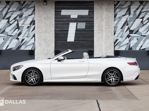 Used 2020 Mercedes-Benz S 560 Cabriolet image 7