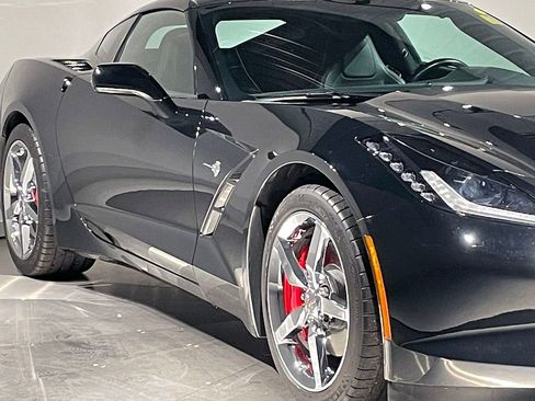 Used 2014 Chevrolet Corvette Stingray Coupe image 14