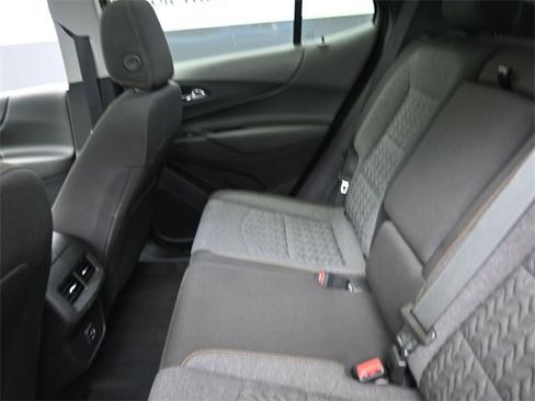 Used 2024 Chevrolet Equinox LT image 22