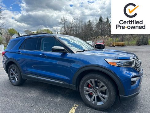 Used 2022 Ford Explorer XLT w/ Equipment Group 202A AWD/4WD image 1