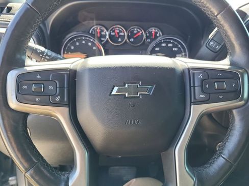 Used 2021 Chevrolet Silverado 1500 LT Trail Boss image 11