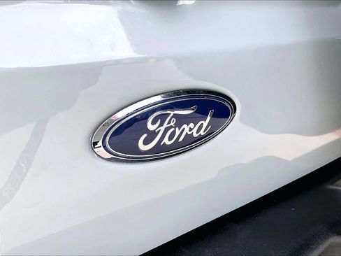 Used 2024 Ford Bronco Outer Banks image 10