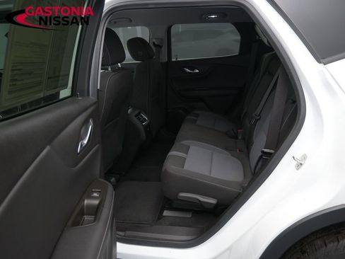 Used 2023 Chevrolet Blazer LT w/ Convenience Package image 17