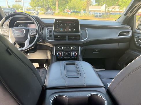 Used 2023 GMC Yukon SLT RWD image 10