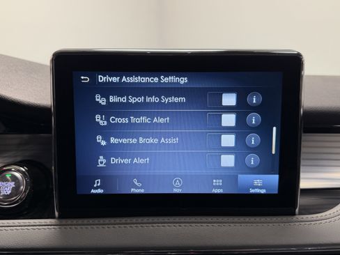 Used 2020 Lincoln Corsair Reserve w/ Equipment Group 201A image 14