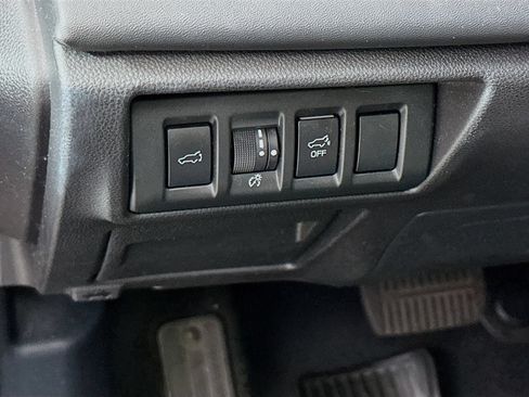 Used 2022 Subaru Outback Limited w/ Popular Package #2 AWD/4WD image 11