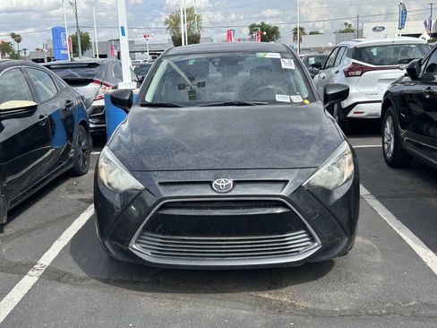 Used 2018 Toyota Yaris iA FWD image 4