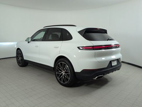 New 2026 Porsche Cayenne AWD/4WD image 3