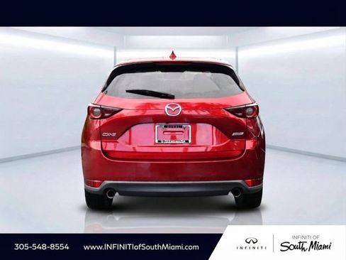 Used 2018 MAZDA CX-5 Touring w/ Preferred Equipment Package FWD image 5