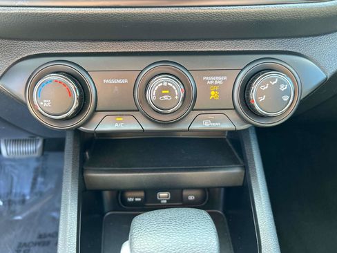 Used 2024 Kia Forte LXS FWD image 23