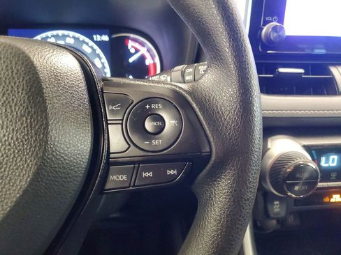 Used 2023 Toyota RAV4 XLE image 21