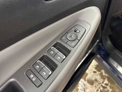 Used 2020 Hyundai Santa Fe Limited AWD/4WD image 16
