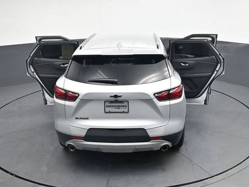 Used 2021 Chevrolet Blazer LT FWD image 39