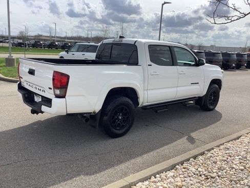 Used 2021 Toyota Tacoma SR5 w/ Technology Package AWD/4WD image 5