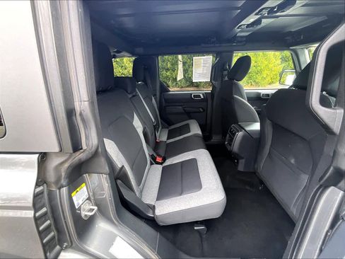 Used 2025 Ford Bronco Big Bend image 16