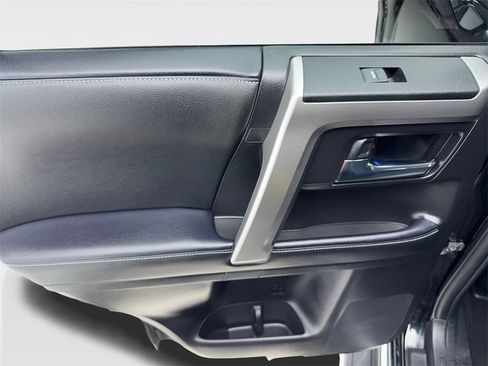 Used 2024 Toyota 4Runner Limited image 42